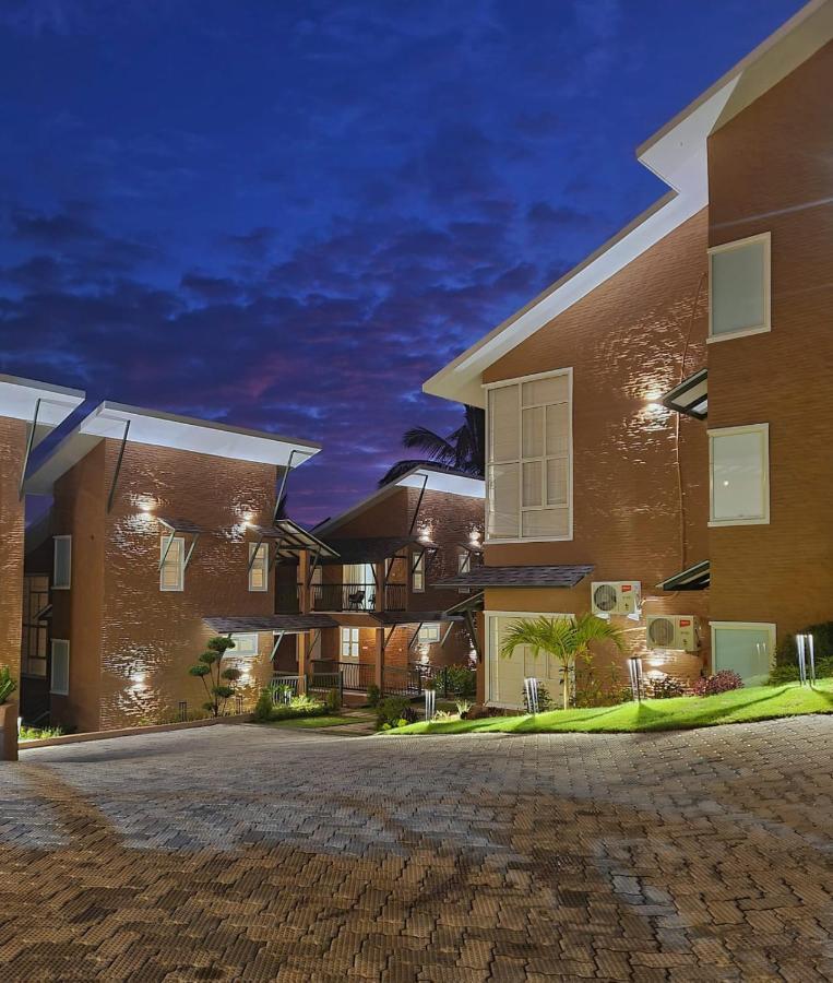 Nexstay Grand Chaliyar Resort Edavanna Exteriör bild