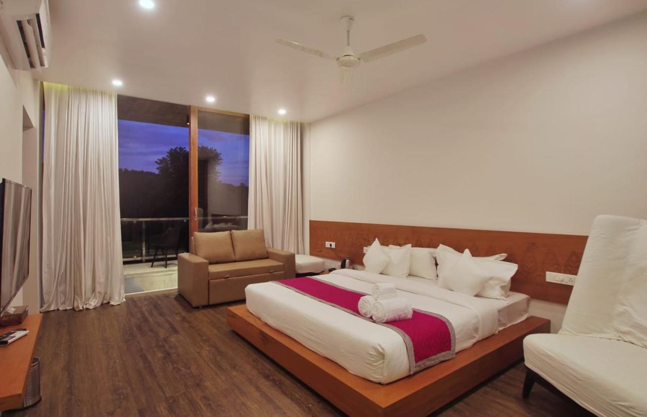 Nexstay Grand Chaliyar Resort Edavanna Exteriör bild
